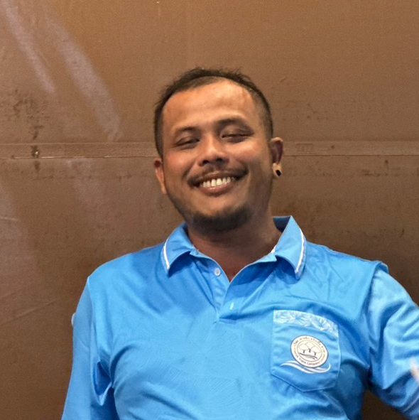 Nikom, Driver & Transportation at Khaolak Triple